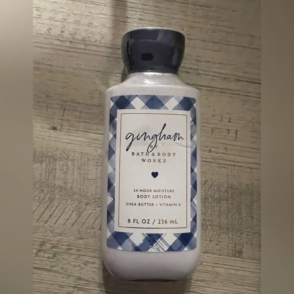 NWT Bath and Body Works Gingham Lotion